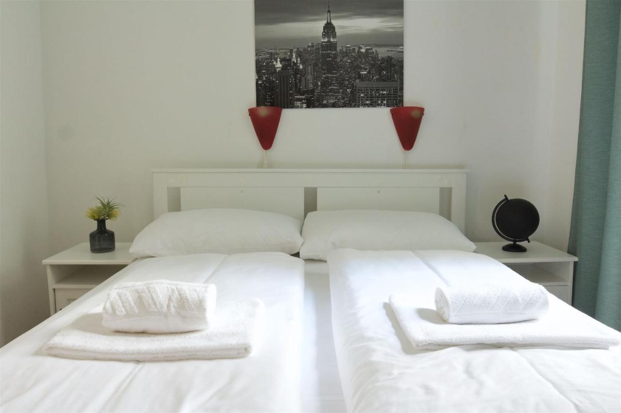 Hotel Pension Arpi Wien Eksteriør billede
